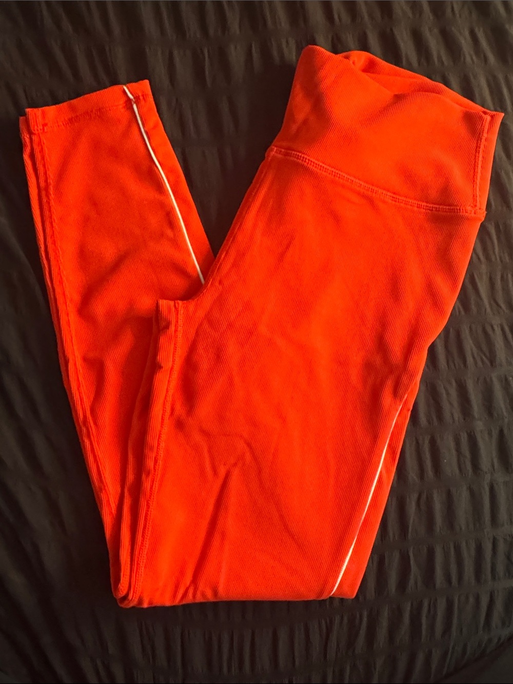 Wilo Bright Red/Orange Active Leggings